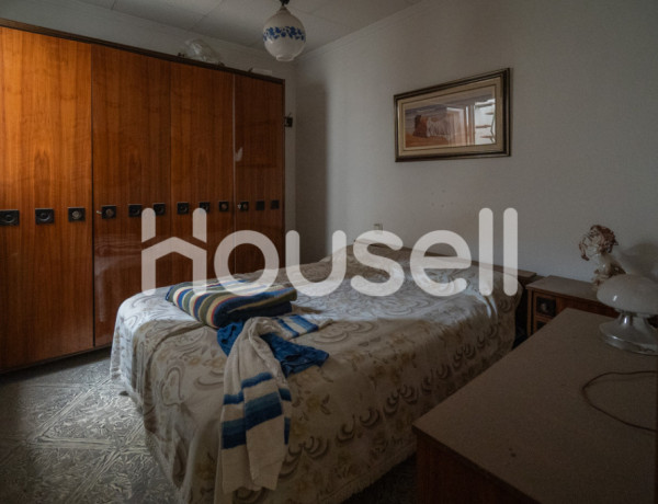House-Villa For sell in Sant Andreu De La Barca in Barcelona 