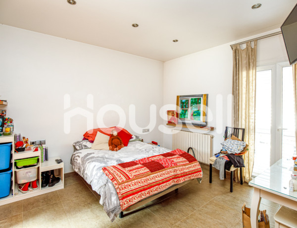 Casa en venta de 262 m² Calle de lEucaliptus, 17410 Sils (Girona)