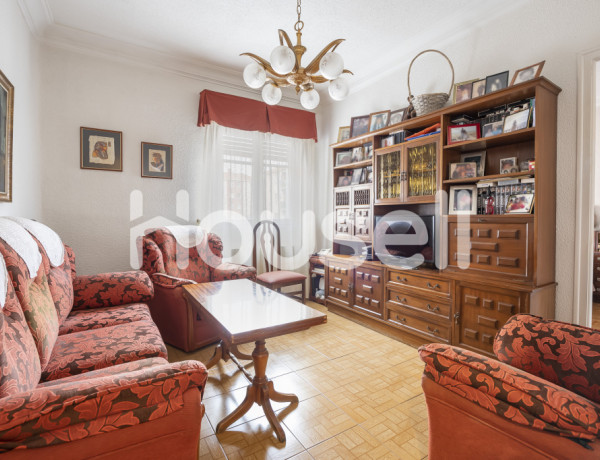 Piso en venta de 71 m² Avenida de Los Apóstoles, 28011 Madrid