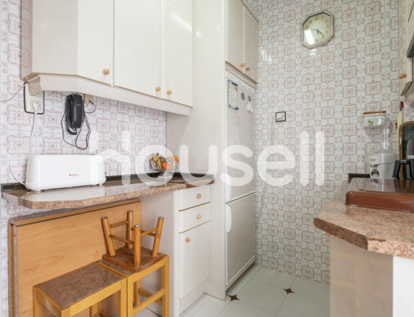 Piso en venta de 71 m² Avenida de Los Apóstoles, 28011 Madrid