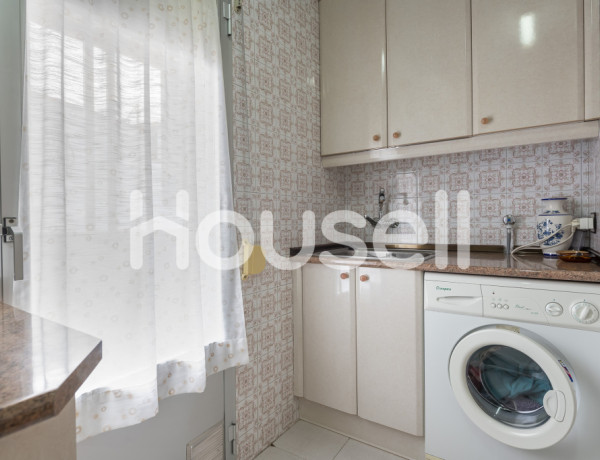 Piso en venta de 71 m² Avenida de Los Apóstoles, 28011 Madrid