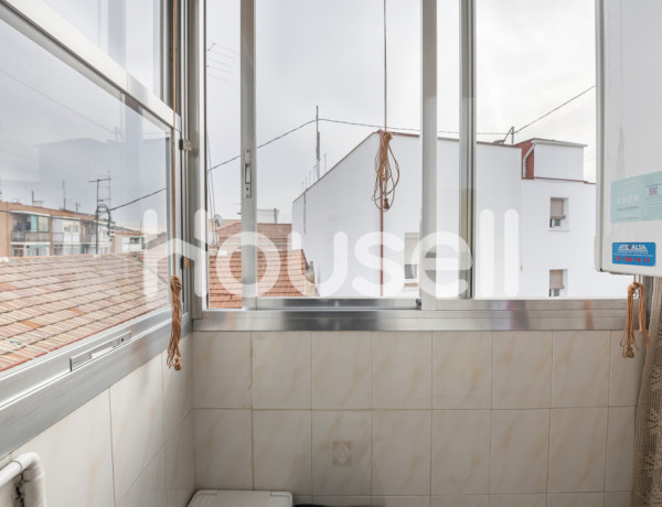 Piso en venta de 71 m² Avenida de Los Apóstoles, 28011 Madrid