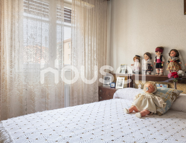 Piso en venta de 71 m² Avenida de Los Apóstoles, 28011 Madrid