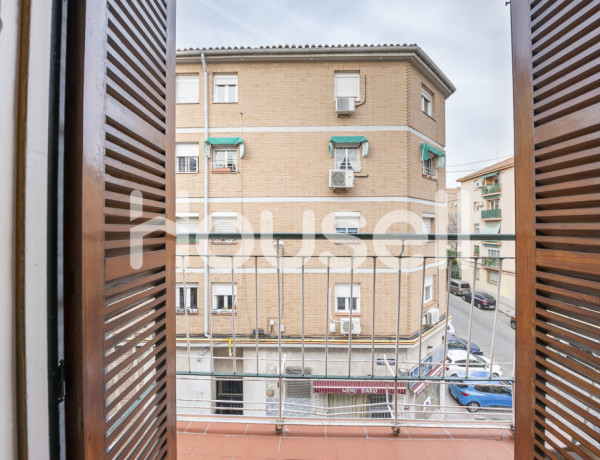 Piso en venta de 71 m² Avenida de Los Apóstoles, 28011 Madrid