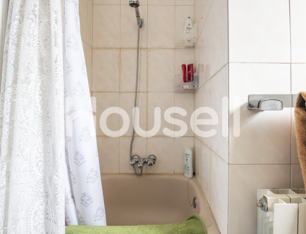 Piso en venta de 71 m² Avenida de Los Apóstoles, 28011 Madrid