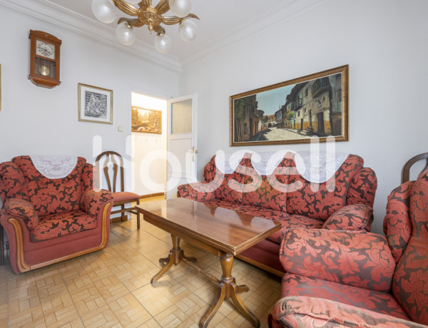 Piso en venta de 71 m² Avenida de Los Apóstoles, 28011 Madrid