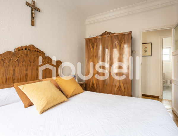 Piso en venta de 71 m² Avenida de Los Apóstoles, 28011 Madrid