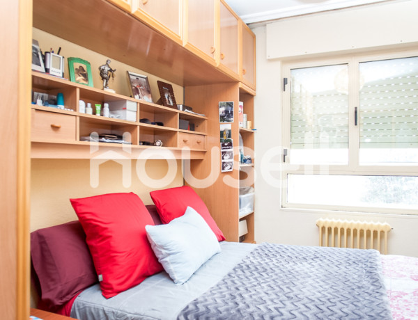 Piso de 93 m² en Calle Bernardo Dorado, 37008 Salamanca