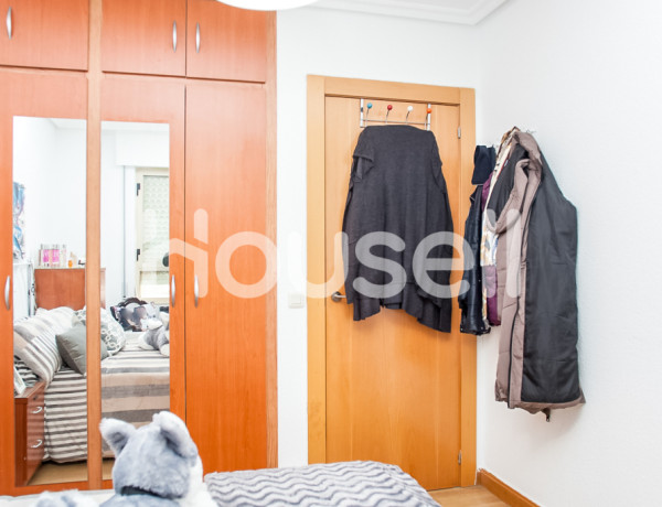 Piso de 93 m² en Calle Bernardo Dorado, 37008 Salamanca