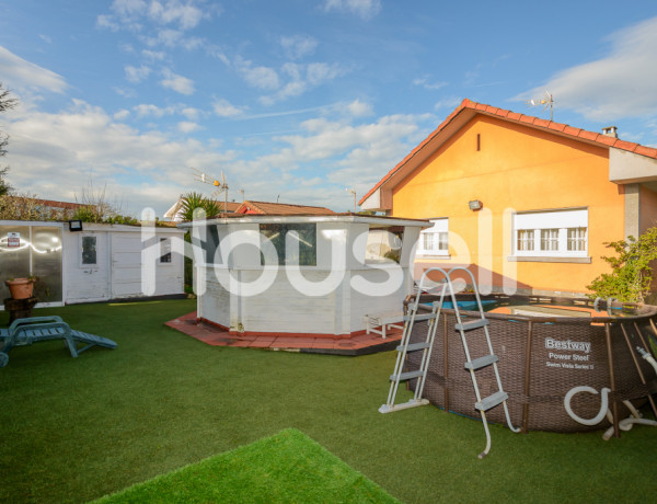 Casa en venta de 166 m² Urbanización Xivares, 33492 Carreño (Asturias)
