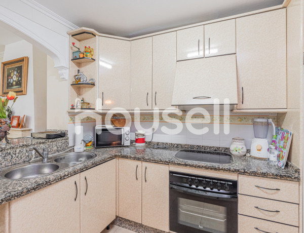 Chalet adosado en venta de 188 m² Calle Rossano, 41089 Dos Hermanas (Sevilla)