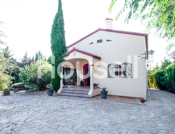 Chalet en venta de 400  m² Lugar Arbequilla, 23400 Úbeda (Jaén)