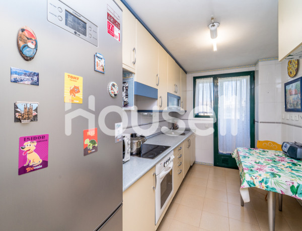 Piso en venta de 91 m² Calle Ciudad Habana, 47014 Valladolid