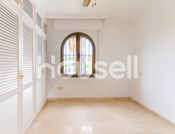 Dúplex en venta de 260 m² en Calle La Moraleja, 29688 Estepona (Málaga)