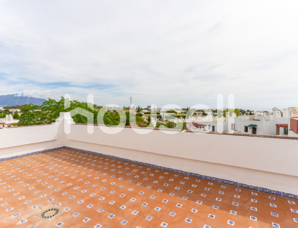 Dúplex en venta de 260 m² en Calle La Moraleja, 29688 Estepona (Málaga)