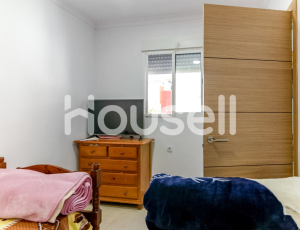 Casa en venta de 70 m² Calle Gerona, 11203 Algeciras (Cádiz)