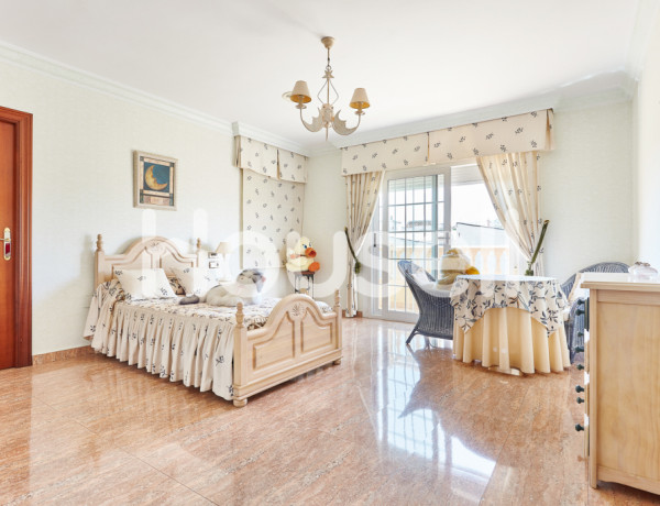 Chalet en venta de 359 m² Calle Virgen Monserrate, 03313 Orihuela (Alacant)