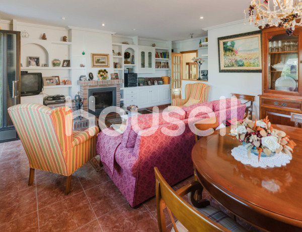 Casa en venta de 319m² Calle Rectivía,  24398 Congosto (León