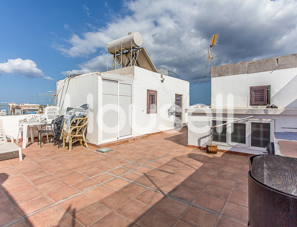 Casa en venta de 388 m² Calle de Menéndez y Pelayo, 35500 Arrecife (Las Palmas)