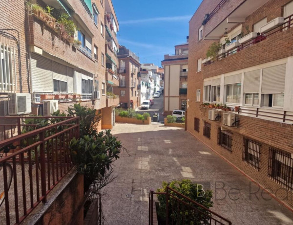 Commercial Premises For sell in Majadahonda in Madrid 