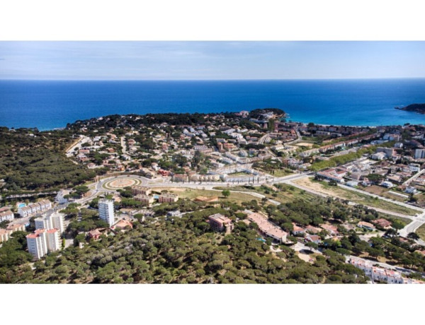 Residential land For sell in Castell Platja D Aro in Girona 
