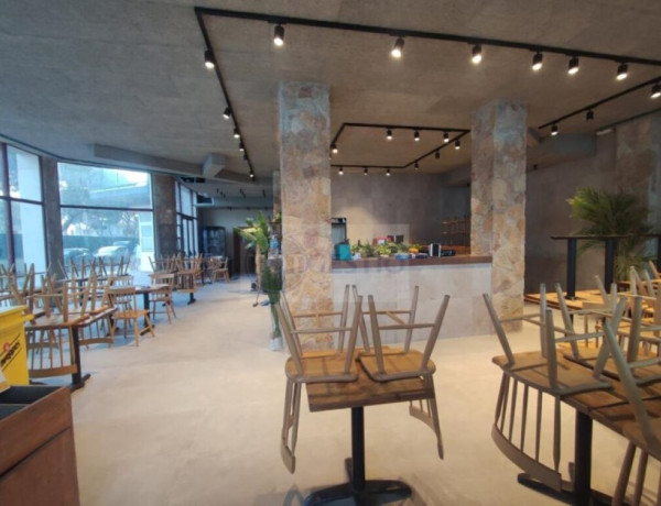 Local comercial en Alquiler en Castell Platja D Aro Girona Ref: LLOGREST-2031