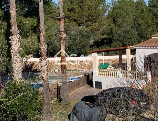 CHALETS EN PARCELA CERCA DE CIUTADELLA Y LA COSTA VIRGEN MENORQUINA.
