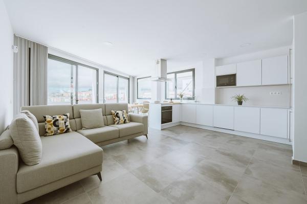 Piso en venta en Amanecer, 18