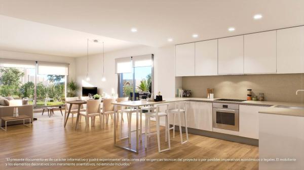 Chalet pareado en venta en calle Procuradores de los Tribunales, 3