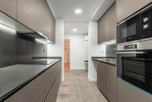 Piso en venta en jaume abril, 69