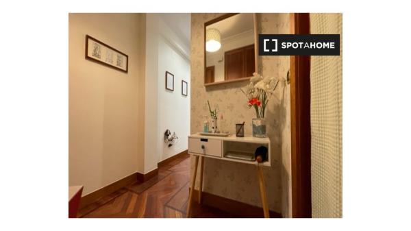 Geräumiges, gemütliches und sehr komfortables Zimmer