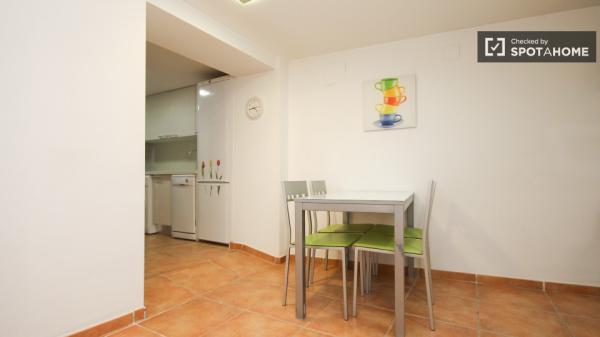 Sala de relax en apartamento en san francisco javier, granada.