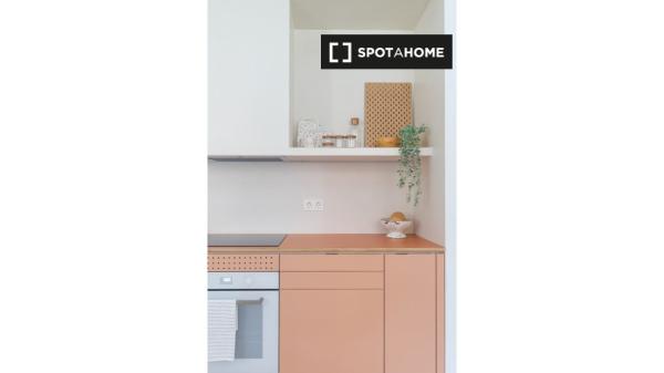 Piso de 3 dormitorios en alquiler en Sarrikue Auzoa, Bilbao