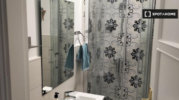 Room for rent in 4-bedroom apartment in Sant Blai, Alicante