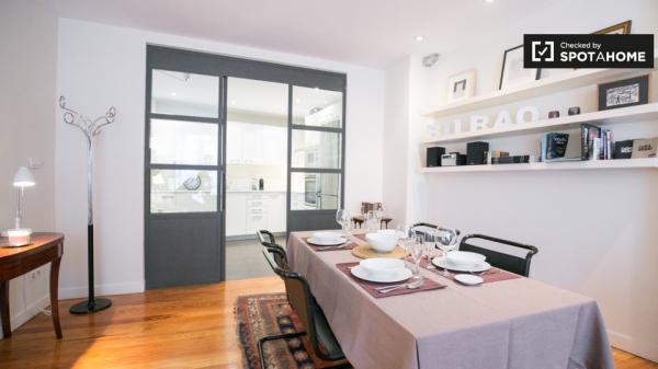 Elegante apartamento de 1 dormitorio en alquiler en Casco Viejo, Bilbao