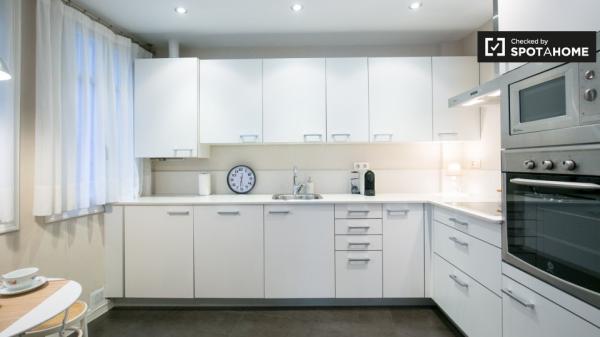 Elegante apartamento de 1 dormitorio en alquiler en Casco Viejo, Bilbao