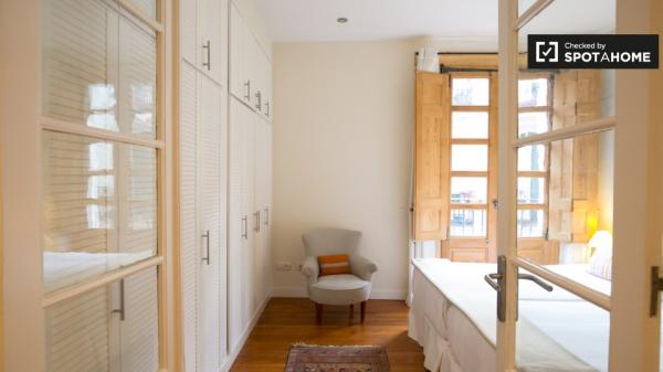 Elegante apartamento de 1 dormitorio en alquiler en Casco Viejo, Bilbao