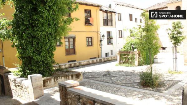 Adorable apartamento de 1 dormitorio en alquiler en Albaicín, Granada