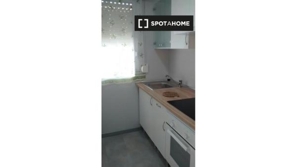 Pokój w mieszkaniu z 3 sypialniami w Javalí Viejo, Murcja