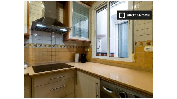 Piso de 2 dormitorios en alquiler en Sevilla