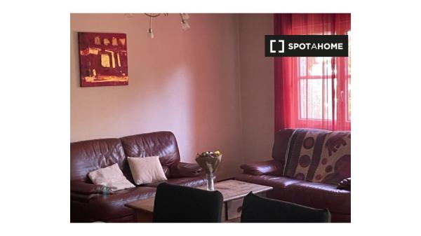 Pokój do wynajęcia w apartamencie z 2 sypialniami w Vigo