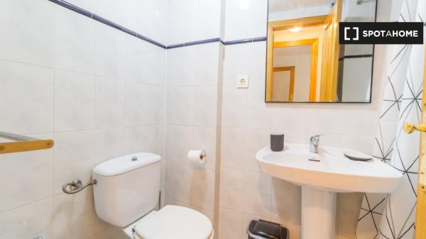 Piso de 2 dormitorios en alquiler en Zaragoza