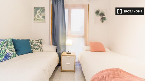 Piso de 2 dormitorios en alquiler en Zaragoza