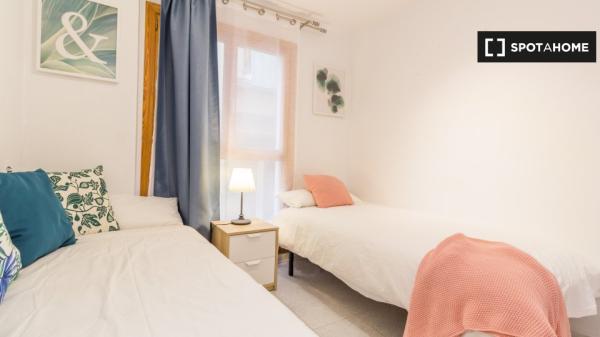 Piso de 2 dormitorios en alquiler en Zaragoza