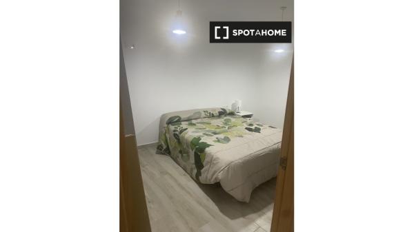 Room in shared apartment in Javalí Viejo