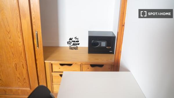 Zimmer in Wohngemeinschaft in Palma