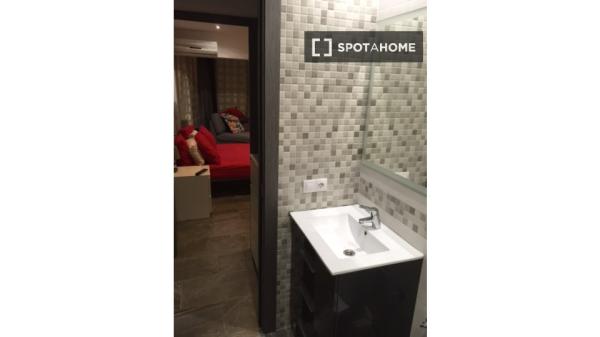 Pokój we wspólnym mieszkaniu w Palma