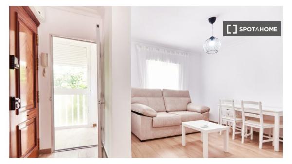 Se alquila habitación en piso compartido en Sevilla