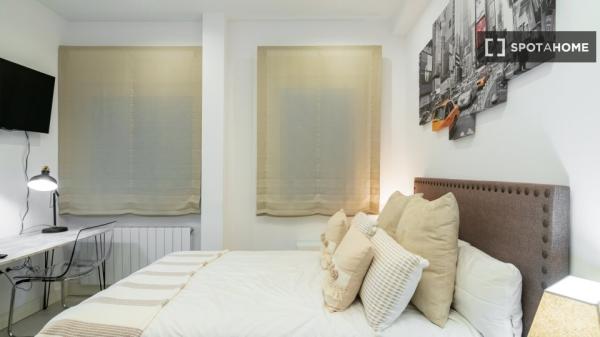 Habitación en piso compartido en Santander