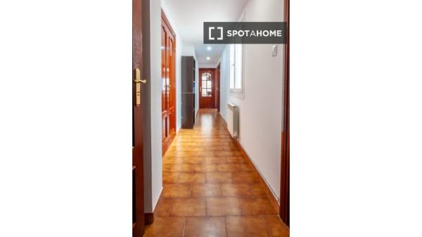 Piso entero de 3 dormitorios en Zaragoza